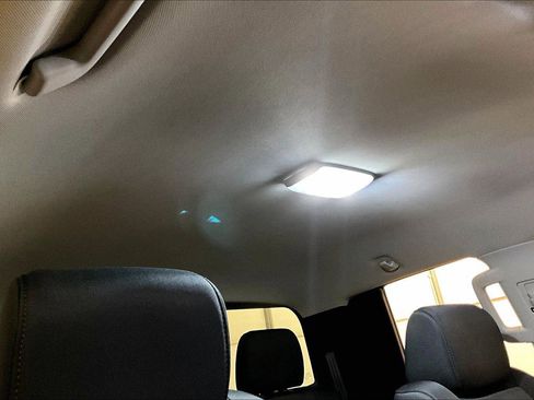 Used 2019 Toyota Tundra SR5 image 21