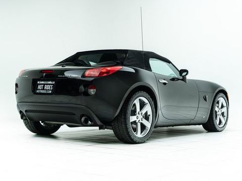 Used 2007 Pontiac Solstice GXP w/ Premium Package image 13