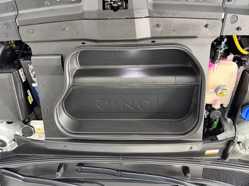Used 2024 Hyundai Ioniq 6 SEL RWD image 32