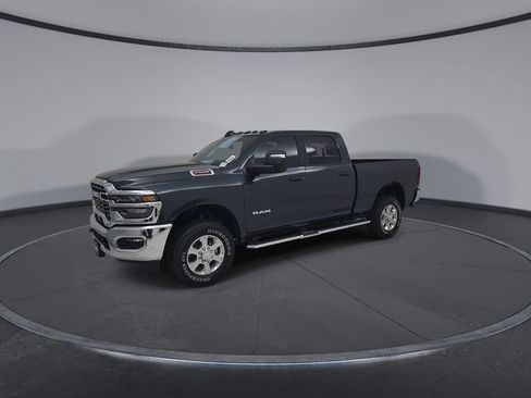 New 2026 RAM 2500 Big Horn AWD/4WD image 7