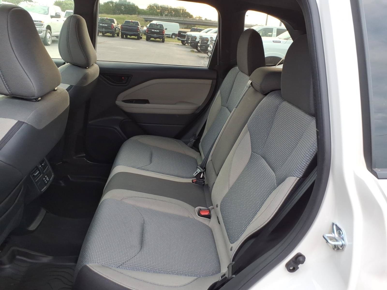 Used 2025 Subaru Forester Premium w/ Convenience Package #1 AWD/4WD image 8