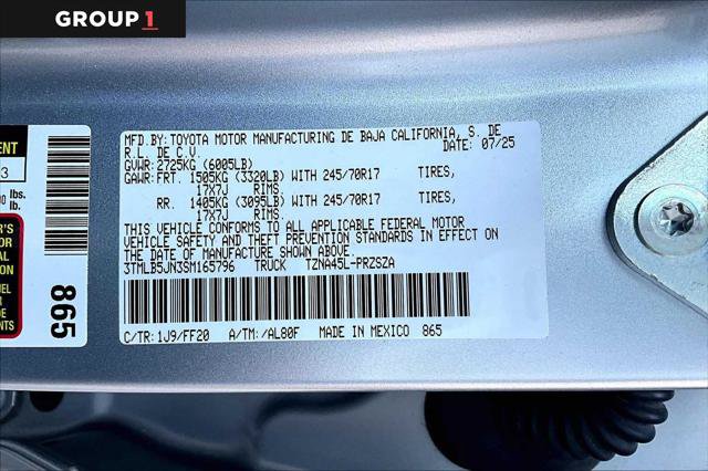 Certified 2025 Toyota Tacoma SR5 AWD/4WD image 37