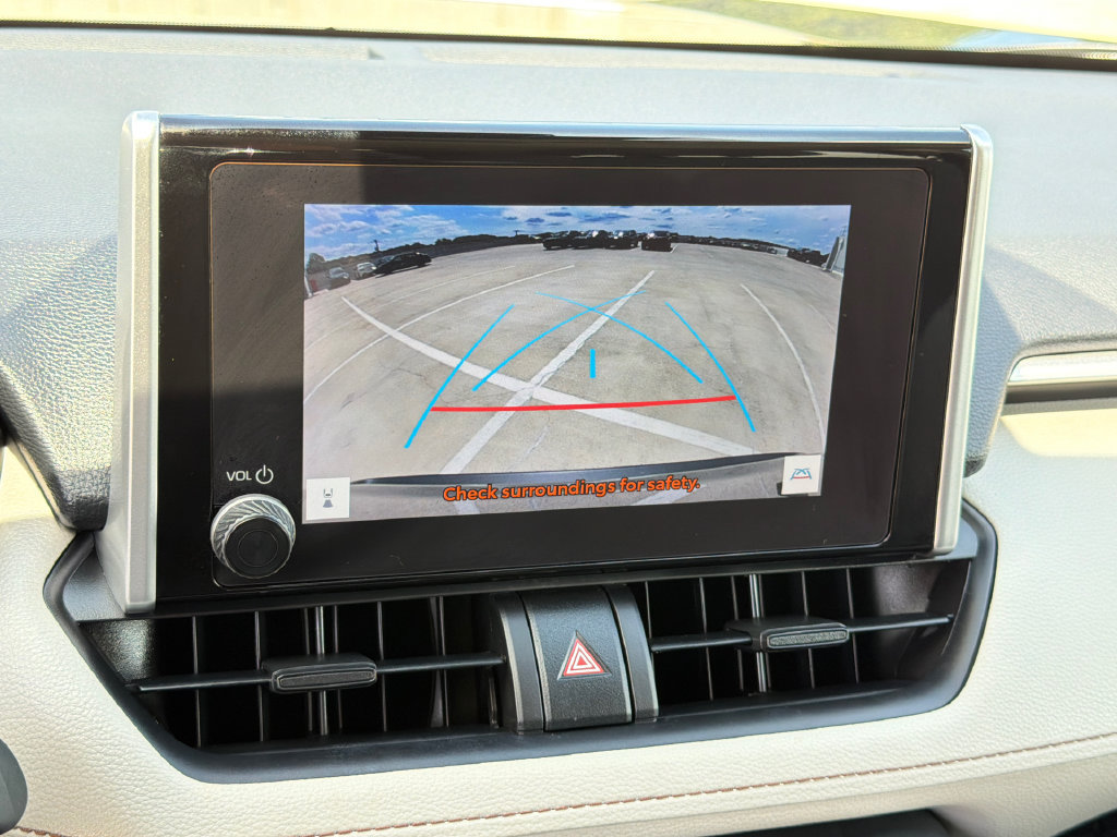 Used 2024 Toyota RAV4 XLE w/ Weather Package AWD/4WD image 32