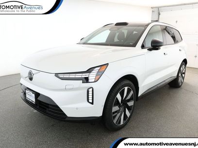 Used 2025 Volvo EX90 Plus