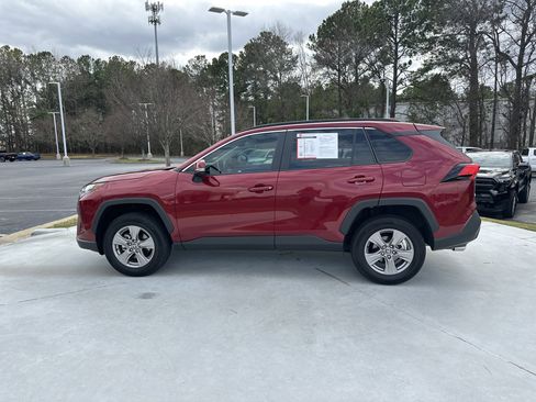 Certified 2023 Toyota RAV4 XLE w/ Convenience Package image 7