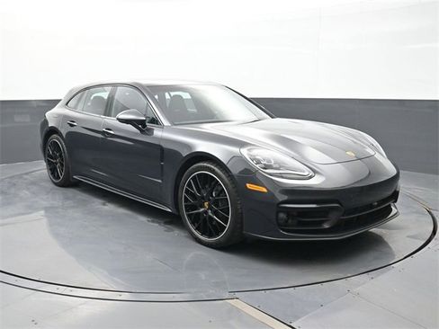 Certified 2023 Porsche Panamera 4 w/ Assistance Package image 25