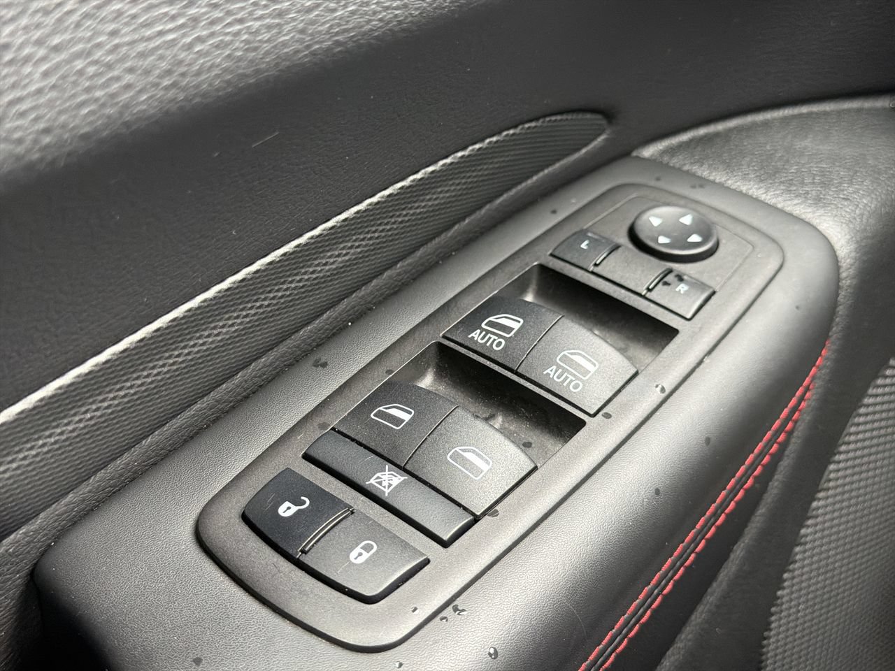Used 2024 Dodge Durango GT AWD/4WD image 11