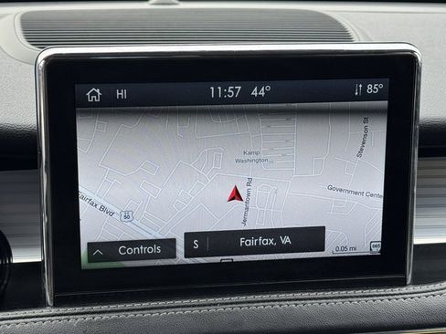 Used 2022 Lincoln Corsair AWD w/ Premium Package image 8