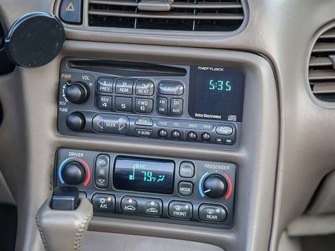 Used 2003 Chevrolet Corvette Convertible w/ Preferred Equipment Group1 image 24