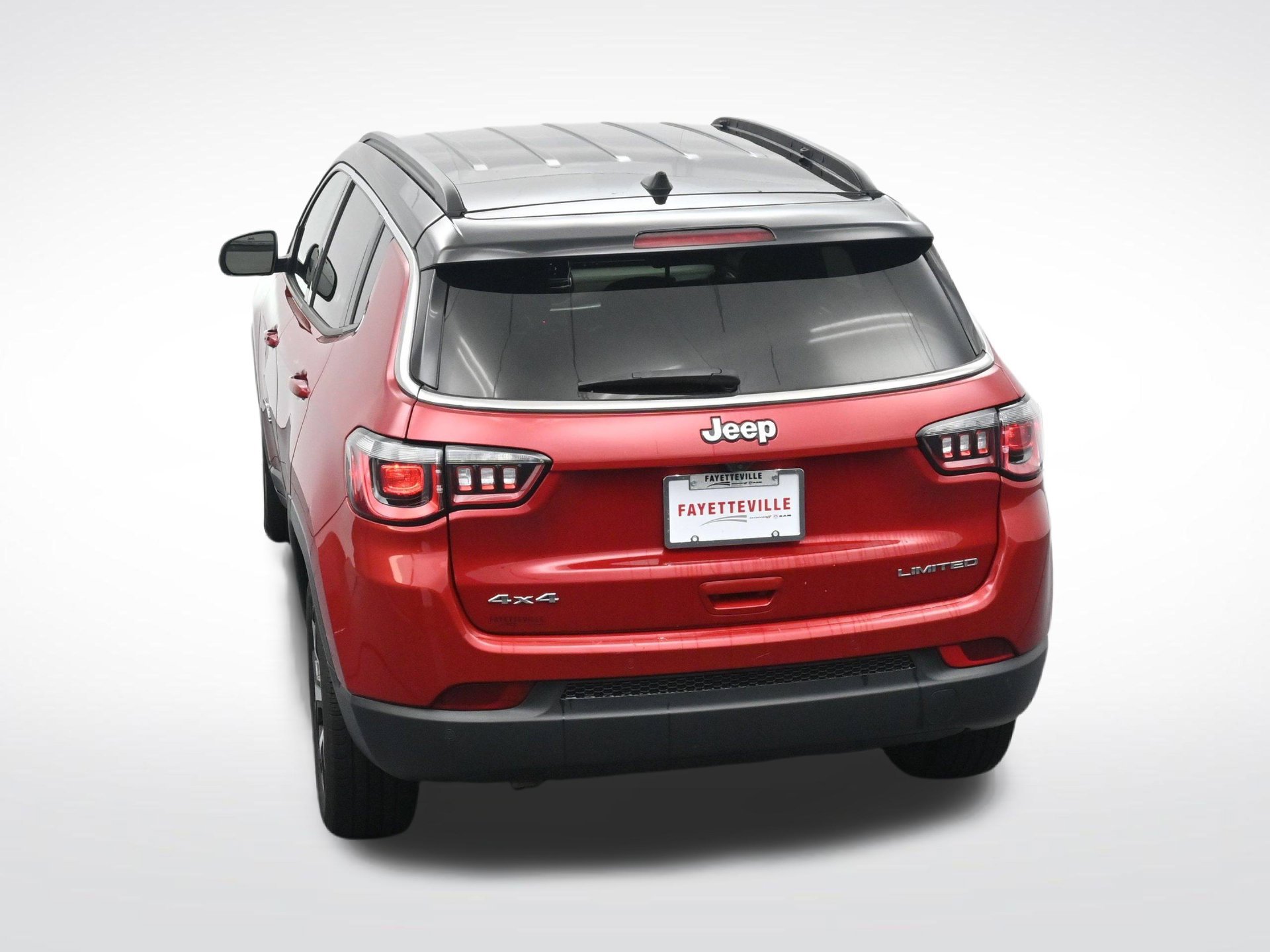 Used 2025 Jeep Compass Limited AWD/4WD image 28