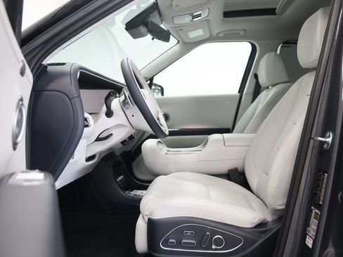 New 2026 Hyundai Palisade Calligraphy FWD image 17