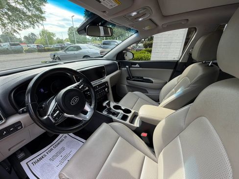 Used 2022 Kia Sportage EX image 13