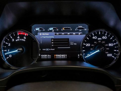 Used 2019 Ford F350 Lariat w/ Lariat Value Package AWD/4WD image 18
