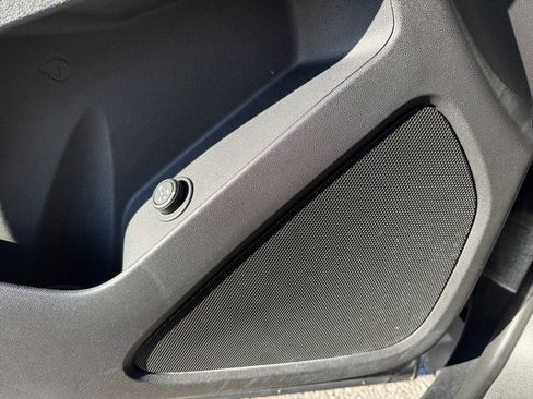 Used 2019 Chevrolet Equinox LT image 26