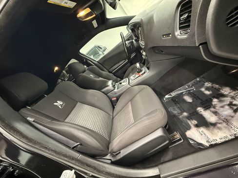 Used 2020 Dodge Charger Scat Pack w/ Navigation & Travel Group RWD image 24