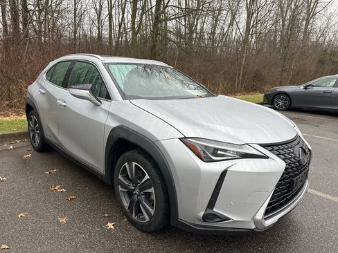 Used 2019 Lexus UX 250h F Sport image 2
