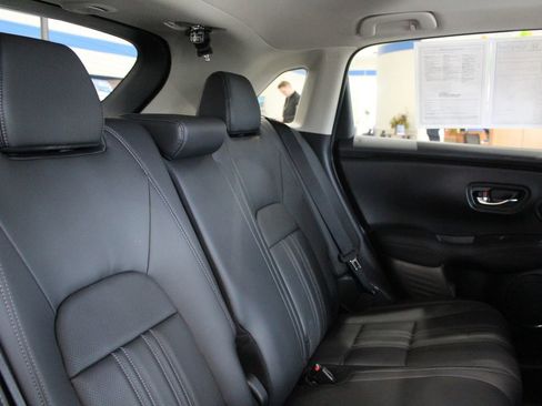 Used 2024 Honda HR-V EX-L image 88