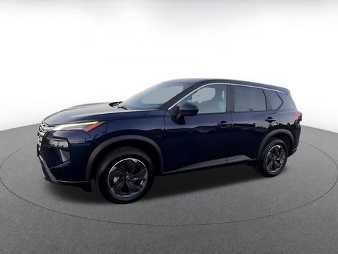 Used 2025 Nissan Rogue SV FWD image 8