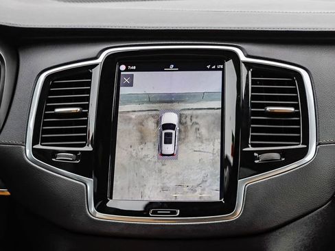 Used 2023 Volvo XC90 B6 Ultimate w/ Protection Package Premier AWD/4WD image 17