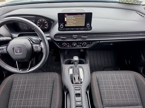 Used 2024 Honda HR-V Sport image 14