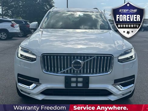 Used 2024 Volvo XC90 B6 Plus w/ Protection Package Premier AWD/4WD image 9