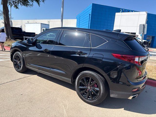Used 2025 Acura RDX SH-AWD image 3