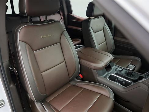 Used 2023 GMC Sierra 1500 Denali w/ Denali Reserve Package image 33