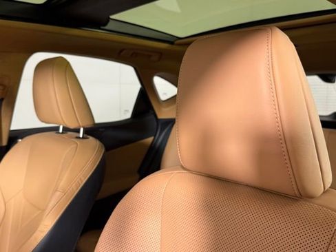 Used 2025 Lexus NX 350 AWD w/ Luxury Package image 17