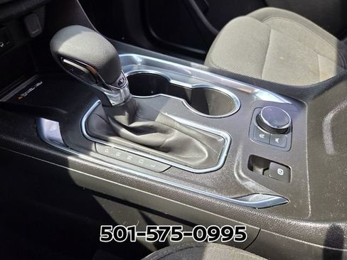 Used 2023 Chevrolet Traverse LT AWD/4WD image 28
