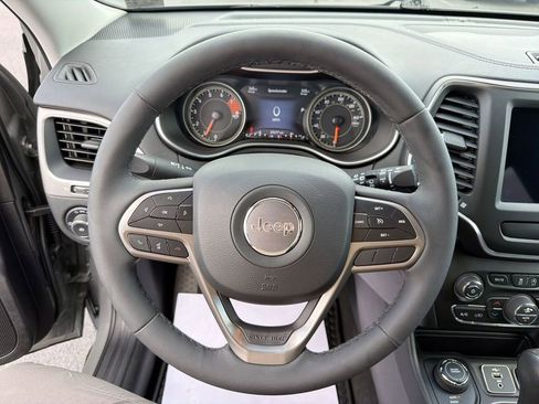 Used 2022 Jeep Cherokee Latitude Lux AWD/4WD image 21