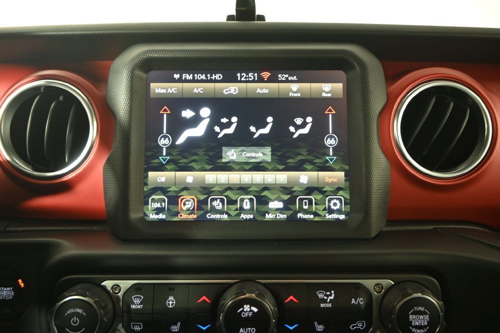Used 2021 Jeep Wrangler Unlimited Rubicon AWD/4WD image 27