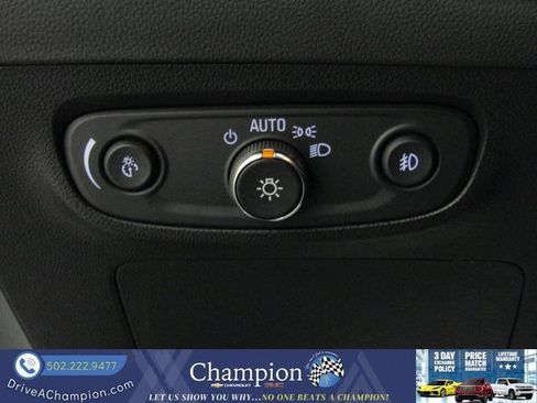 Used 2023 Buick Encore GX Preferred w/ Cold Weather Comfort Package AWD/4WD image 20