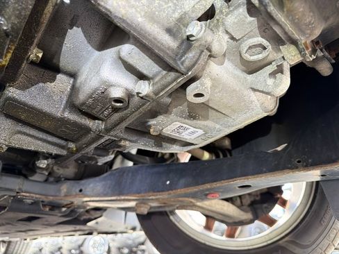Used 2014 Ford Fusion SE FWD image 18