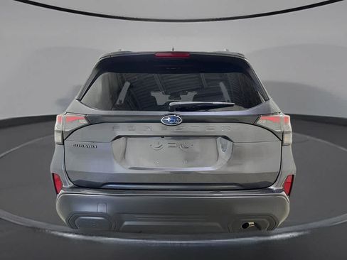 Used 2026 Subaru Forester Premium AWD/4WD image 4