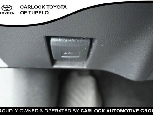 Used 2025 Toyota Corolla Cross L FWD image 22