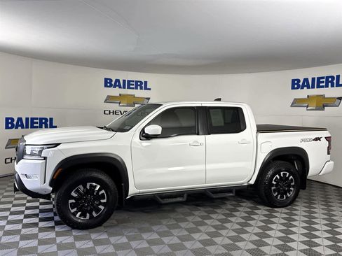 Used 2024 Nissan Frontier PRO-4X w/ Technology Package image 2