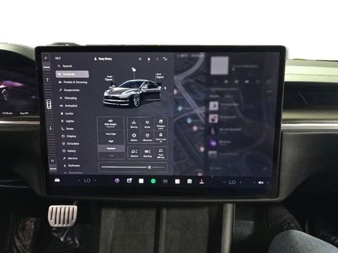 Used 2022 Tesla Model S Plaid image 13