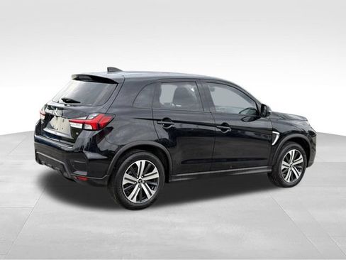 Used 2023 Mitsubishi Outlander Sport SE AWD/4WD image 5