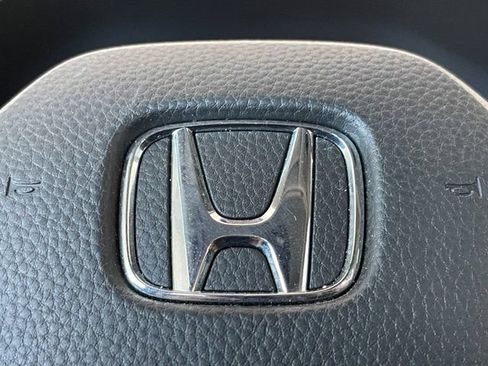 Used 2024 Honda CR-V EX image 11