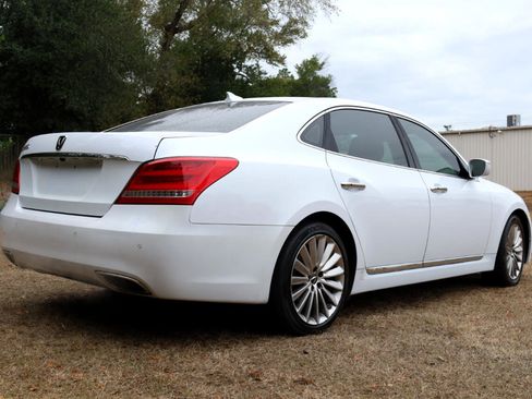 Used 2016 Hyundai Equus Signature image 5