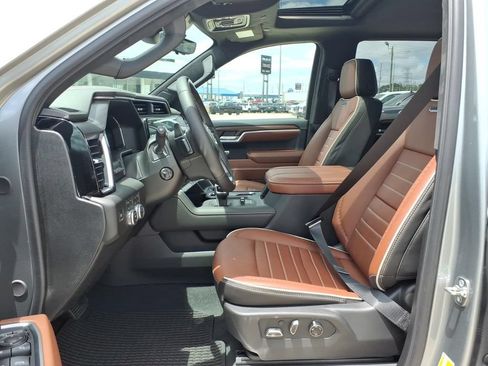 New 2026 GMC Sierra 1500 Denali Ultimate AWD/4WD image 12