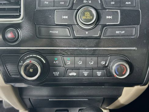 Used 2013 Honda Civic LX image 16