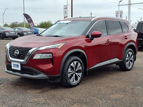 Used 2021 Nissan Rogue SV w/ Premium Package image 3