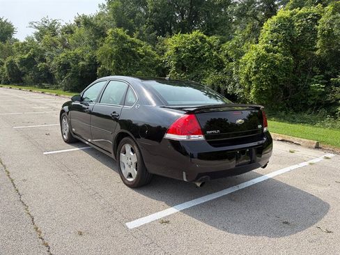 Used 2006 Chevrolet Impala SS FWD image 3