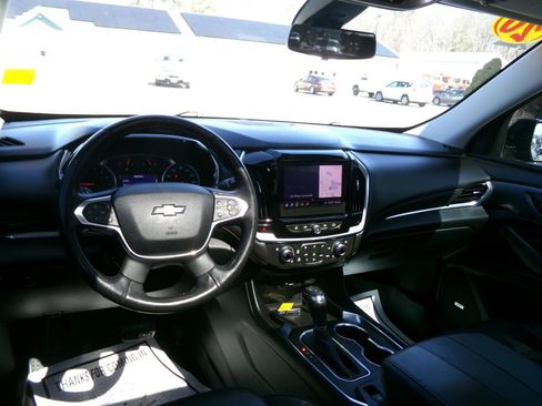 Used 2020 Chevrolet Traverse Premier w/ Redline Edition FWD image 2