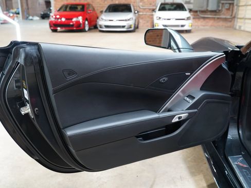 Used 2017 Chevrolet Corvette Stingray Coupe w/ Battery Protection Package image 44
