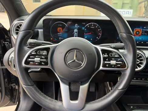 Used 2021 Mercedes-Benz A 220 image 17