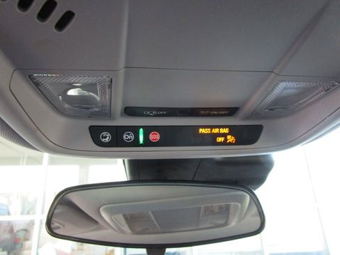 Used 2024 Chevrolet Malibu LT FWD image 34