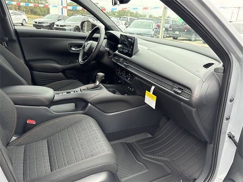New 2026 Honda HR-V Sport image 15