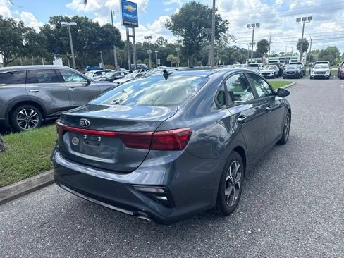 Used 2019 Kia Forte LXS FWD image 2